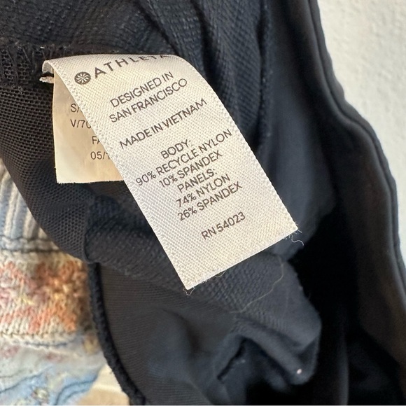 Athleta Headlands Hybrid Tight Bundle 4T 361 - Picture 6 of 11
